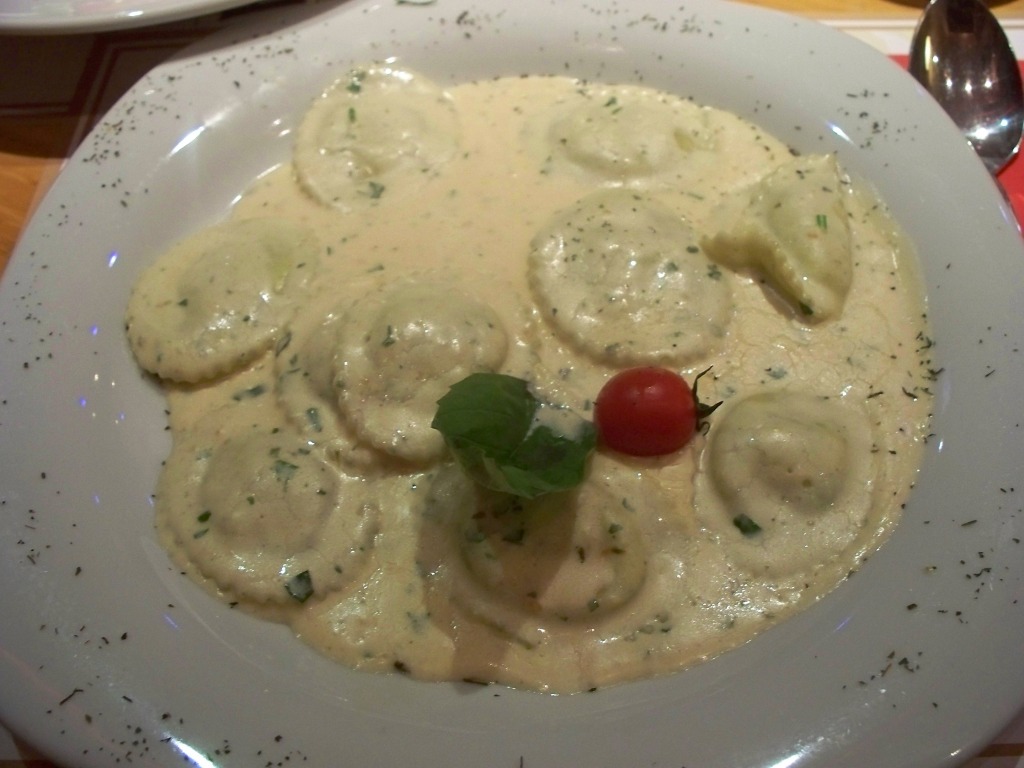 Tortellini in cream sauce, Cafe Krepen